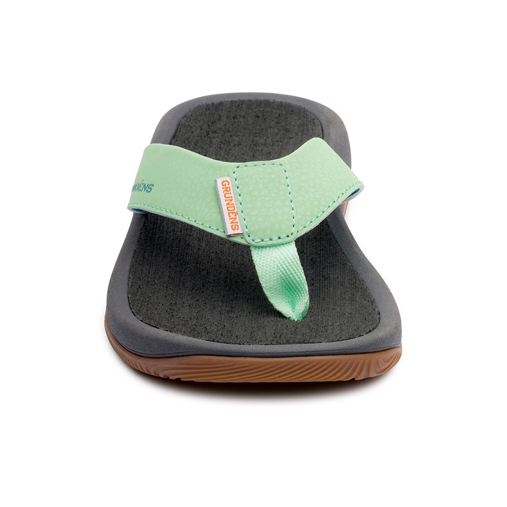 Grundens DeckMate 3 Point Sandal Women's in Pastel Green